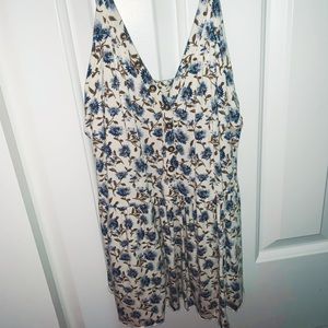 floral tank top